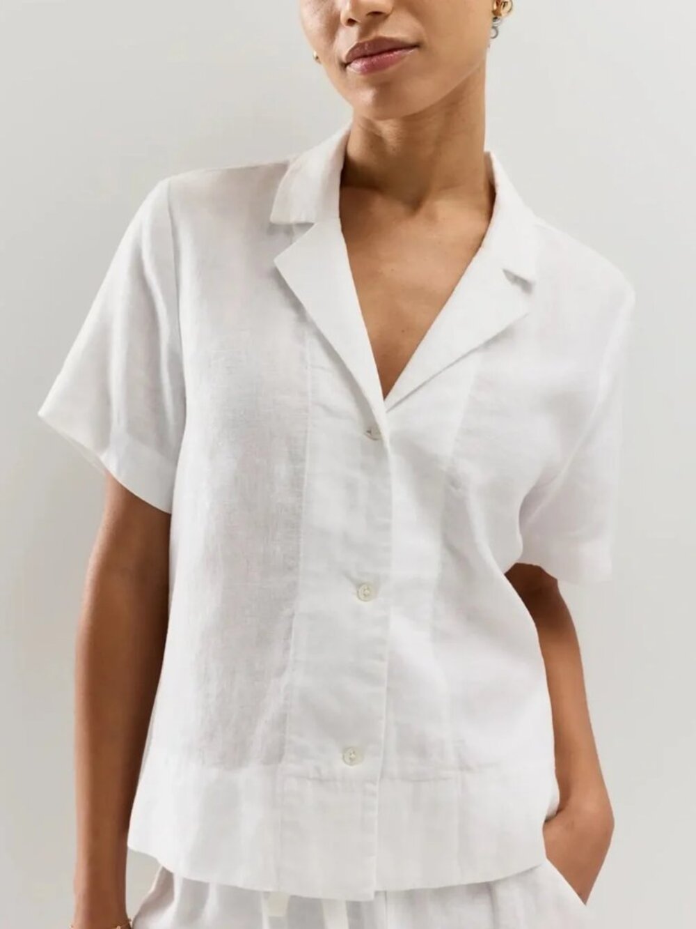 Quince White 100% Linen Shirt Size Large Short Sleeves Boxy Fit Notch Collar EUC